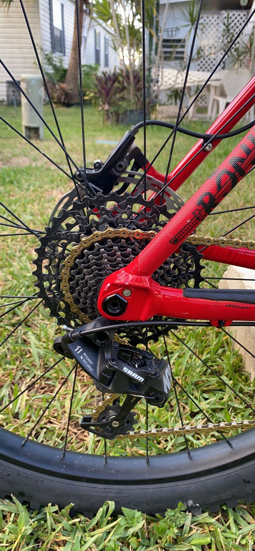 diamondback mason 2 red