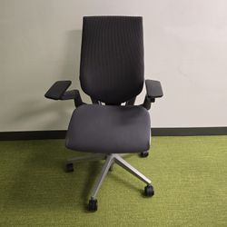 Steelcase Gesture