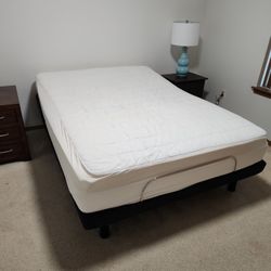 Serta PERFECT Sleeper Queen Adjustable  Bed
