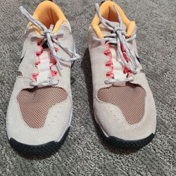 Men's Nike Shoes Size 7