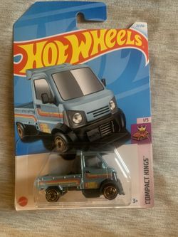 Hot Wheels Compact Kings 1981 Suzuki Samurai pickup truck hotwheels
