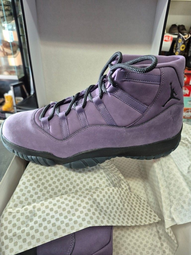 Jordan 11 Mojave 