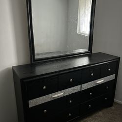 Dressers For Sale