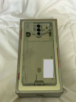 REDMAGIC 8 Pro Titanium 16GB/512GB + Case