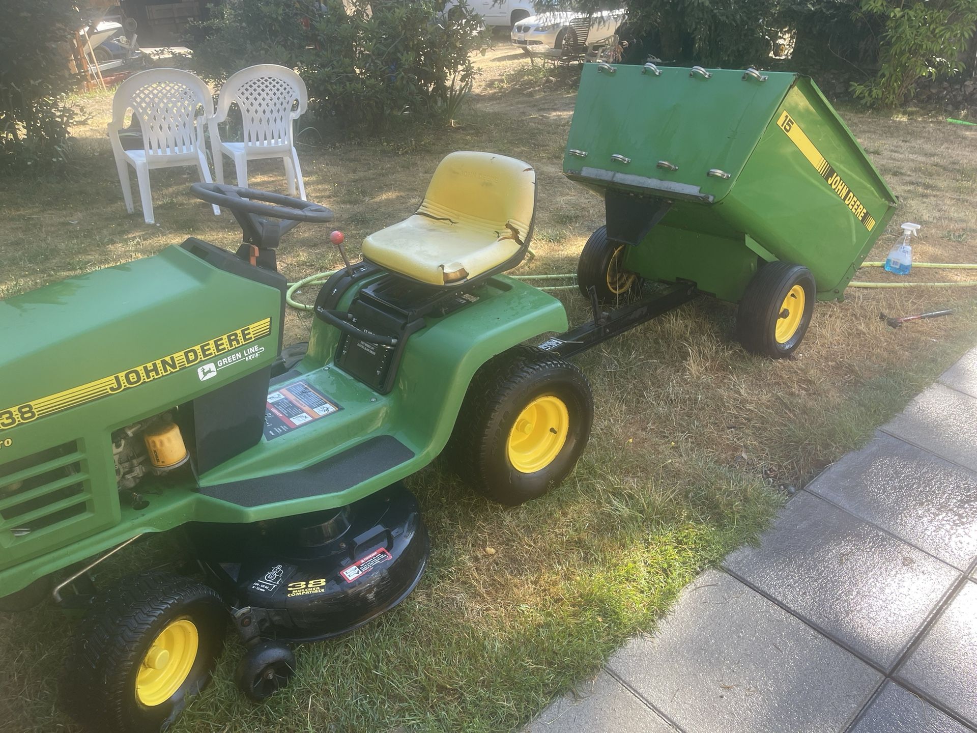 Vintage John Deere Stx 38” Riding Lawnmower