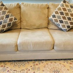 Nice 3 Piece Sofa Set for Sale