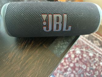 JBL Flip 6