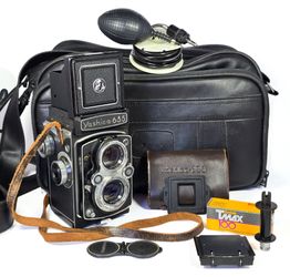 Yashica 635 TLR Film Camera Kit w/ 35mm Adapter Kit & Sealed Unused 120 Film - ALL Speeds Work!