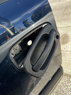 Gmc. Chevrolet Door Handles. Repairs