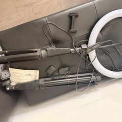 Ring light And Tripod