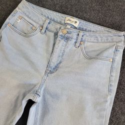 Seven 7 Jeans Womens Light Blue  Distressed Jeans Size 6