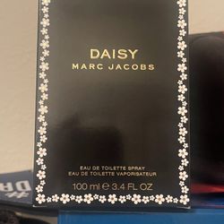 Daisy Marc Jacobs Perfume 
