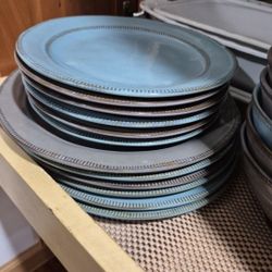 19 Plate Set 