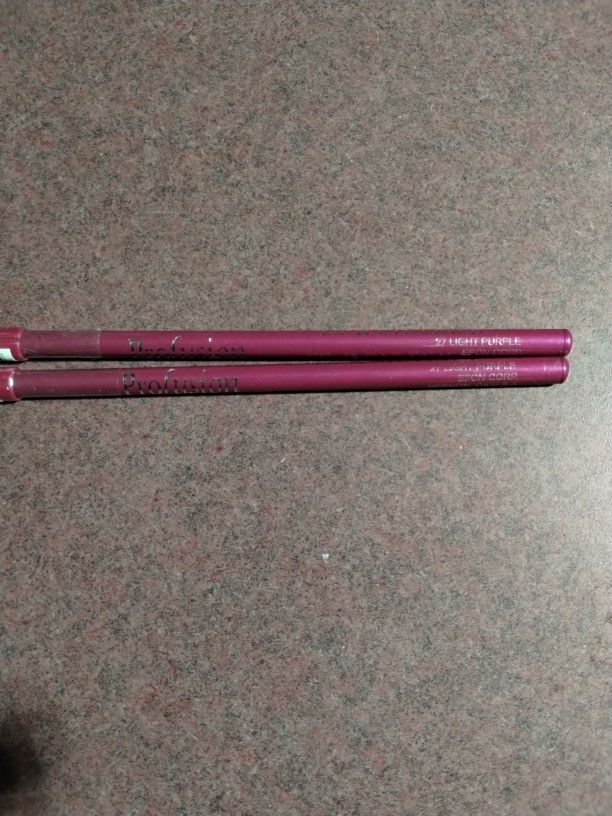 Profusion Cosmetics Lip & Eye Liner Pencil Light Purple New In Plastic
