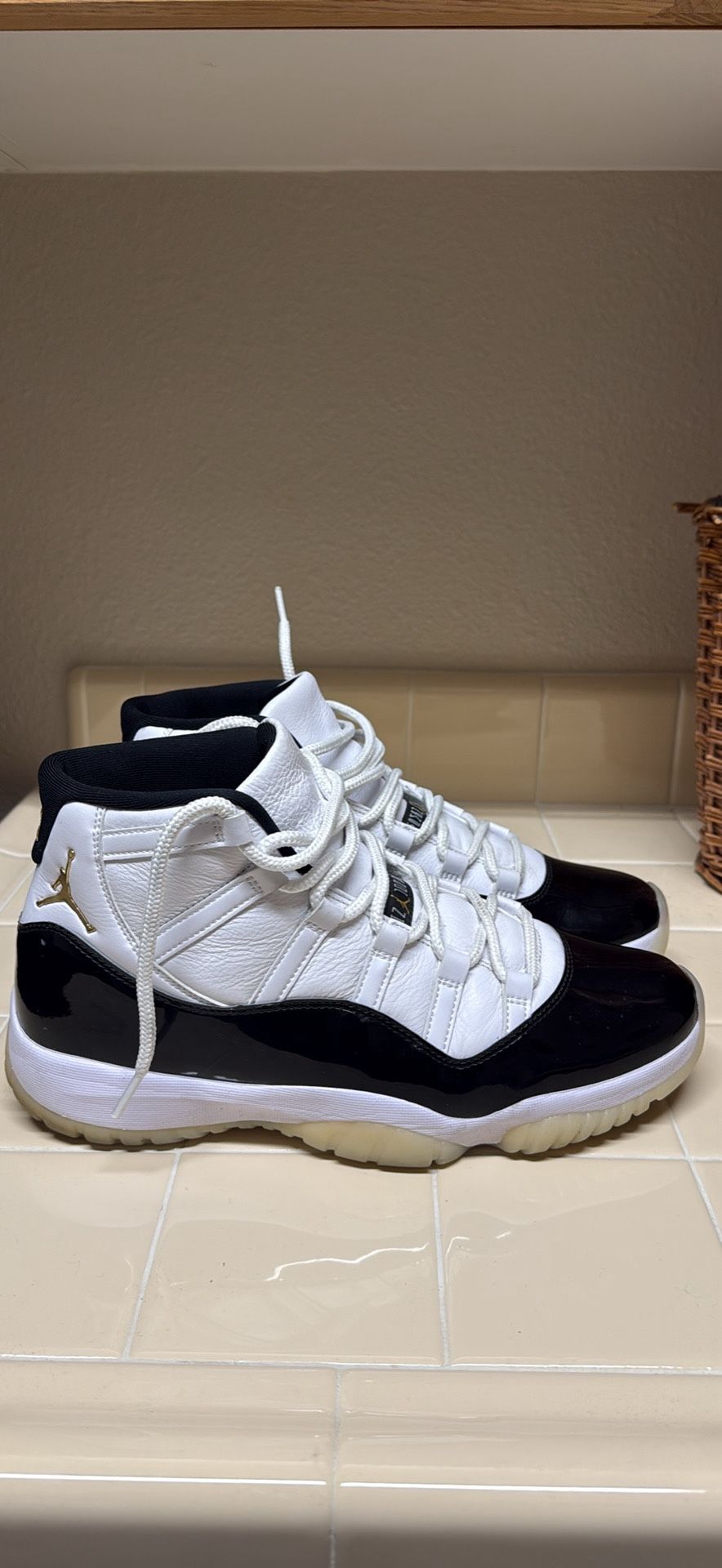 Jordan 11 Gratitude