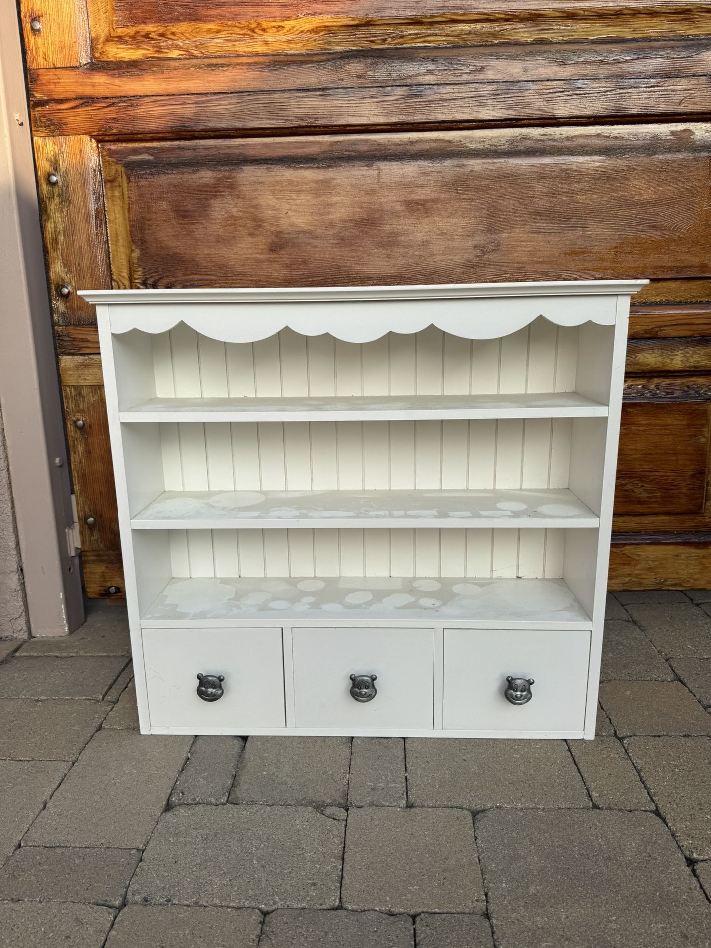 Wall Hanging Shelves