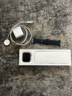 Apple Watch Series 9 45mm with Box and Charger
