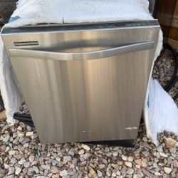 Whirlpool Dishwasher