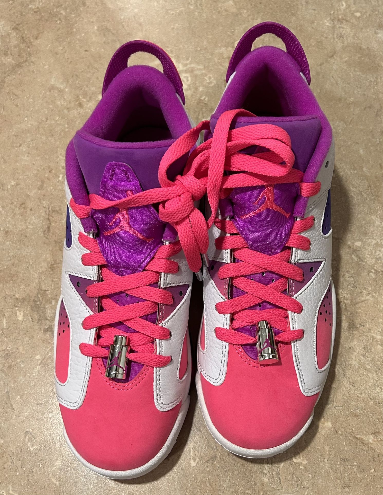 Nike Jordan 6 Low Nicki Minaj