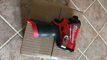 M12 FUEL 12V  Impact Driver