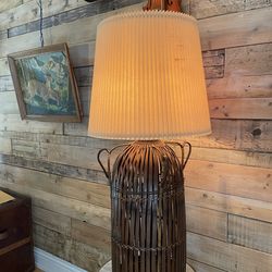Beautiful Mid Century Lamp .. 40’ h approx