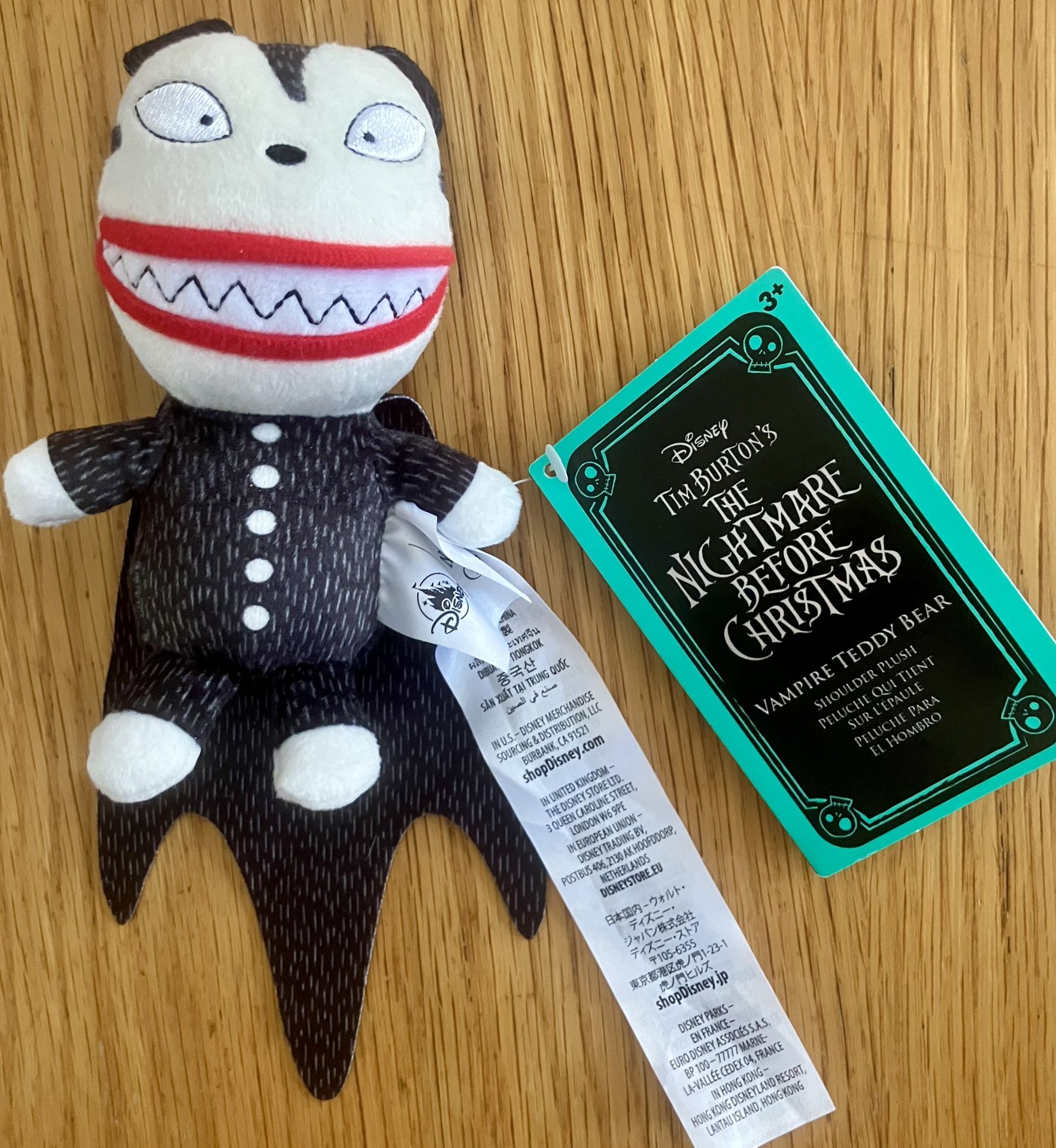 New w/ Tags The Nightmare Before Christmas. “Vampire Teddy Bear”. (Magnetic Shoulder Plush)