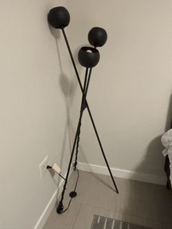 Tripod Light