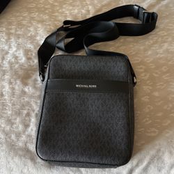 Michael Kors Men’s Medium Crossbody