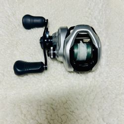 Shimano Tranx 201 HG Fishing Reel $240