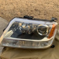 Original Suzuki Grand Vitara Headlight