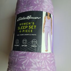 Eddie Bauer Women's 4-Piece Sleep Set (Size XS)