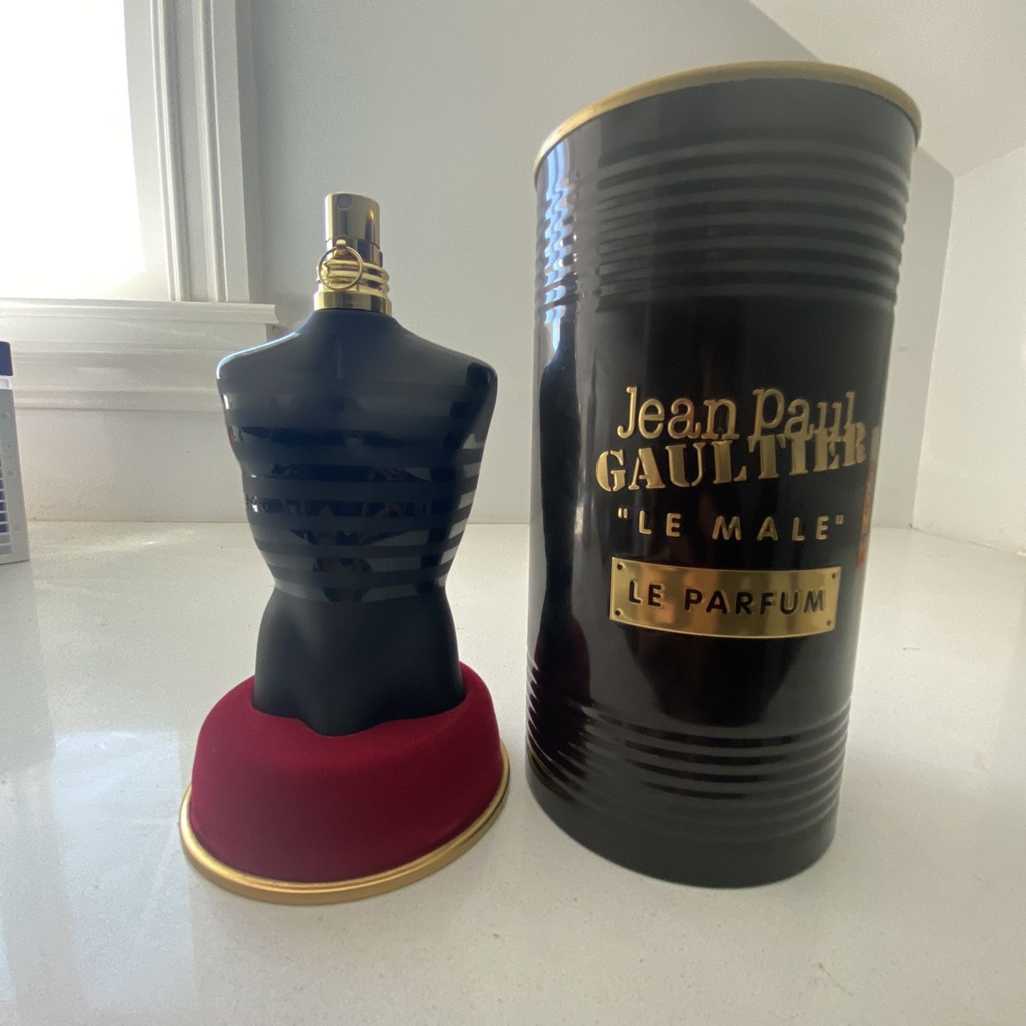Jean Paul Gaultier le male le parfum 200 ml for Sale in Redwood 