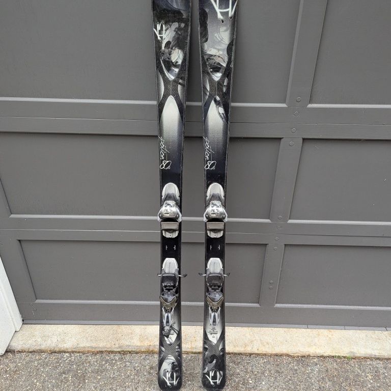 capita birds of a feather snowboard womens CAPiTA Birds Of A Feather 2023-2024 Women's Snowbo