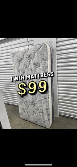 Twin size pillow top mattress