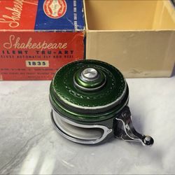F59- Vintage Shakespeare Silent Tru-Art No. 1837 Model GB Automatic Reel  w/ Box