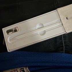 Apple pen iPad pencil