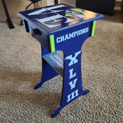 Seahawks Table