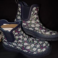 Western Chief Women's Daisy Chelsea Rain Boots Size 6