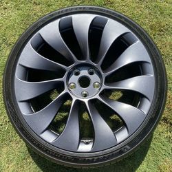 Tesla Model Y Uberturbine 21” Wheel