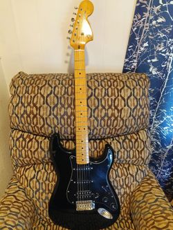 2019 70s classic vibe squire Stratocaster