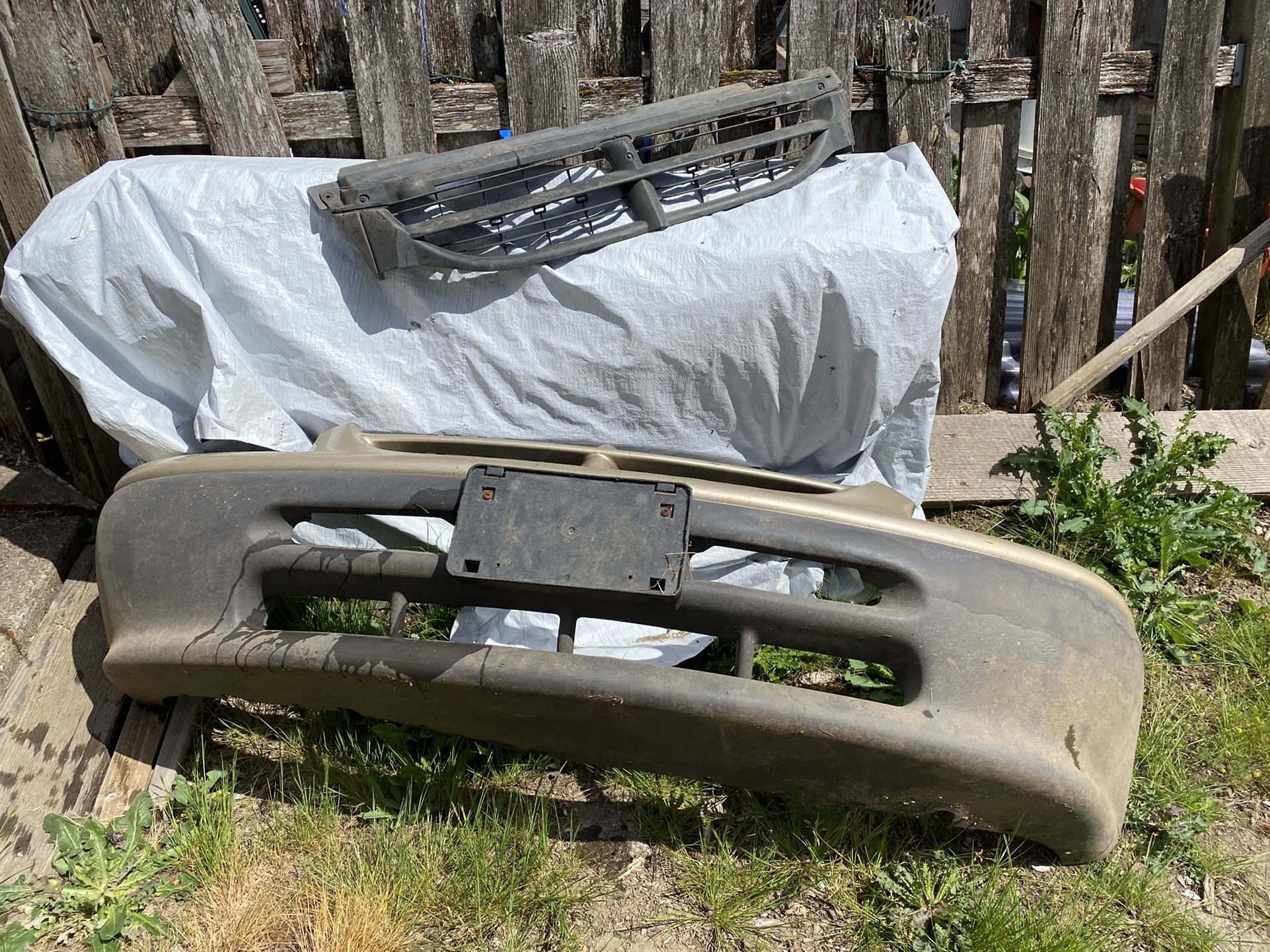 Caravan Bumper 1(contact info removed)