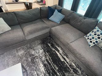 Cindy Crawford Large Gray Sectional – $350