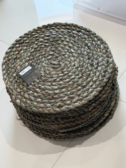 20 new grayish Jude placemats