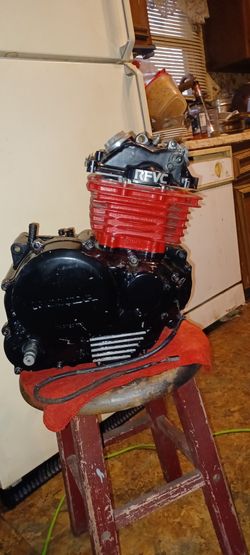 85 Honda XR600R Parts Motor