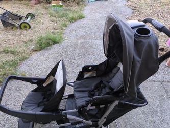 Double kids stroller