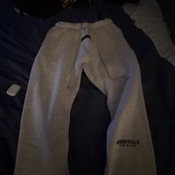 oatmeal essential pants size M