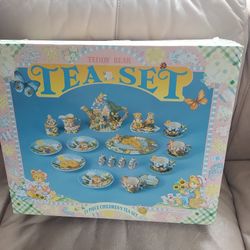 Teddy Bear Tea Set 23 Piece Children's Tea Set