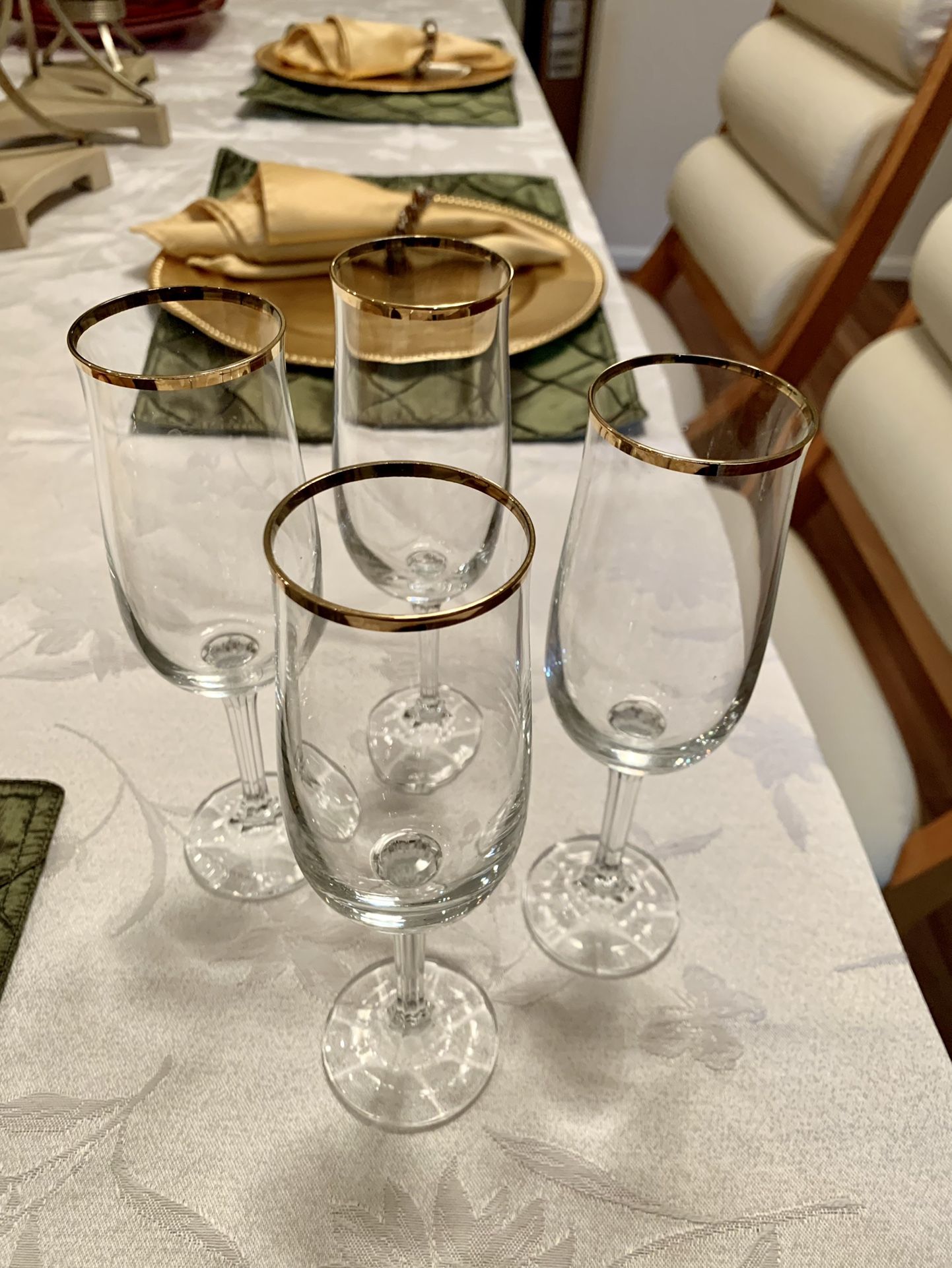 8” tall gold rim champagne glasses