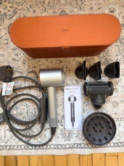 Dyson Supersonic Hair Dryer – Nickel/Copper