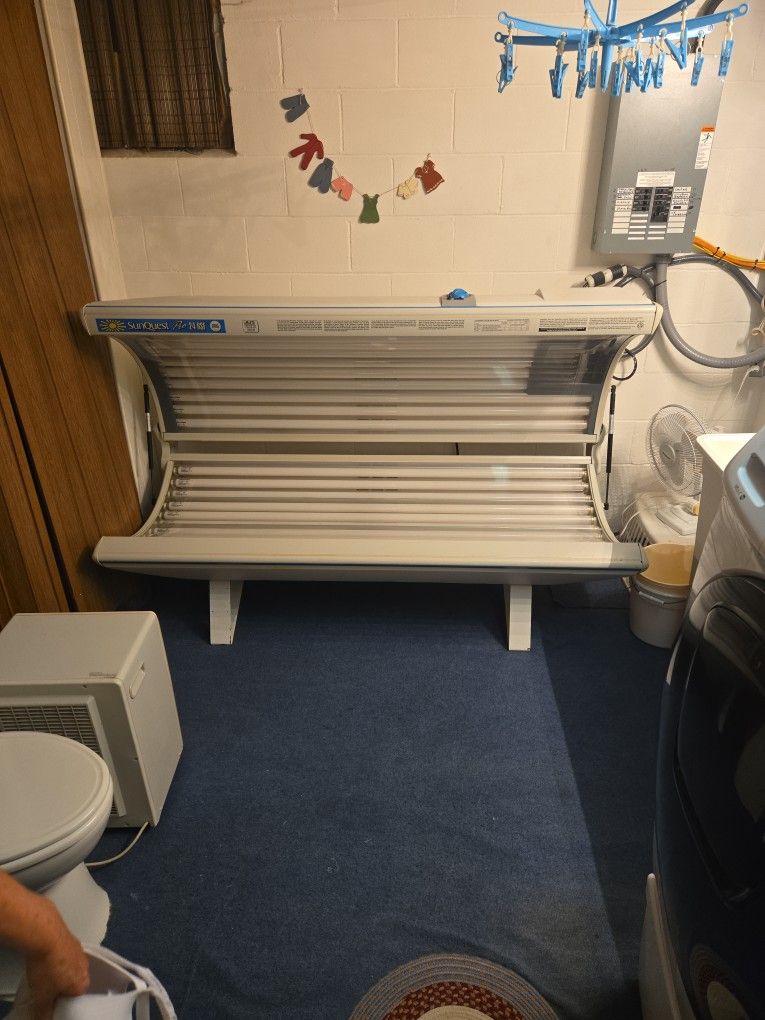 Home Tanning Bed Sun quest Pro 24rsf